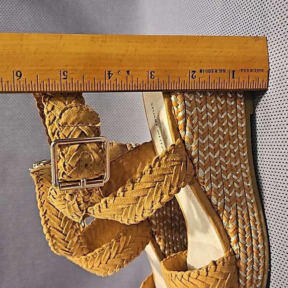 Stuart Weitzman Akilah Sparkle Tan Braided Wedge Sandal - Picture 10 of 12